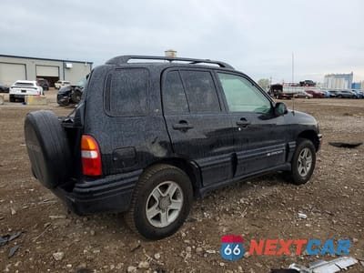 Trzecie zdjęcie samochodu z tyłu: 2004 CHEV TRACKER VIN:2CNBJ634346907874 - miniatura