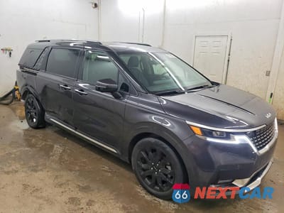 Czwarte zdjęcie samochodu z boku: 2024 KIA CARNIVAL SX VIN:KNDNE5H3XR6364830 - miniatura