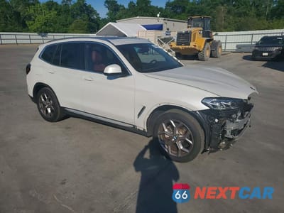 Czwarte zdjęcie samochodu z boku: 2024 BMW X3 XDRIVE30I VIN:WBX57DP05RN289894 - miniatura