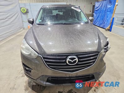 Piąte zdjęcie samochodu w środku: 2016 MAZDA CX-5 TOURING VIN:JM3KE2CY7G0779194 - miniatura