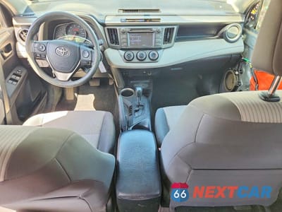 Zdjęcie 8 z 14 samochodu: 2014 TOYOTA RAV4 LE VIN:2T3BFREV7EW190687 - miniatura
