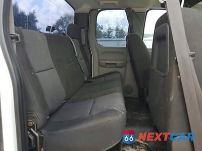 Zdjęcie 10 z 11 samochodu: 2010 GMC SIERRA K2500 HEAVY DUTY VIN:1GT5KZBG9AZ175164 - miniatura