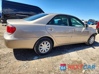 Trzecie zdjęcie samochodu z tyłu: 2005 TOYOTA CAMRY LE VIN:4T1BE32K35U950763 - miniatura