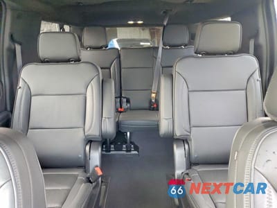 Zdjęcie 10 z 13 samochodu: 2024 GMC YUKON XL VIN:1GKS2JKL4RR110076 - miniatura
