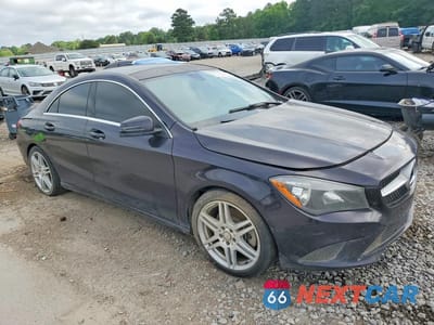 Czwarte zdjęcie samochodu z boku: 2014 MERCEDES-BENZ CLA 250 VIN:WDDSJ4EB5EN050870 - miniatura