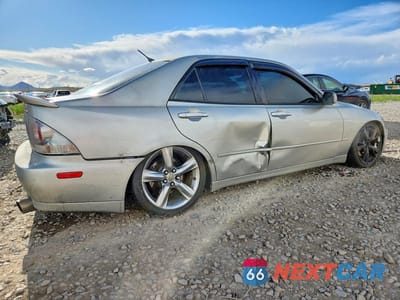 Trzecie zdjęcie samochodu z tyłu: 2001 LEXUS IS 300 VIN:JTHBD182010011119 - miniatura