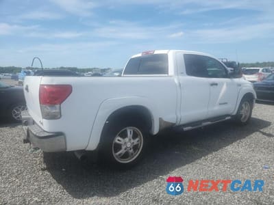 Trzecie zdjęcie samochodu z tyłu: 2008 TOYOTA TUNDRA SR5 VIN:5TFBV541X8X053527 - miniatura