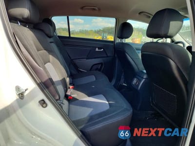 Zdjęcie 11 z 13 samochodu: 2015 KIA SPORTAGE LX VIN:KNDPBCAC8F7732623 - miniatura