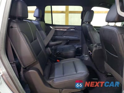 Zdjęcie 11 z 13 samochodu: 2024 GMC ACADIA UPLEVEL VIN:1GKENNKS8RJ166989 - miniatura