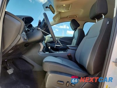 Zdjęcie 7 z 12 samochodu: 2017 FORD ESCAPE SE VIN:1FMCU0GD3HUC27127 - miniatura