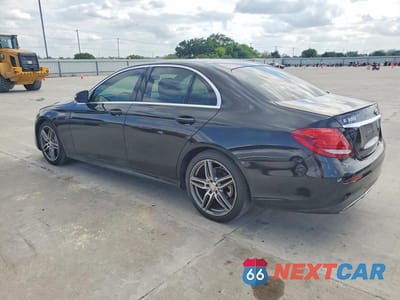 Drugie zdjęcie samochodu z przodu: 2017 MERCEDES-BENZ E 300 VIN:WDDZF4JB1HA040242 - miniatura