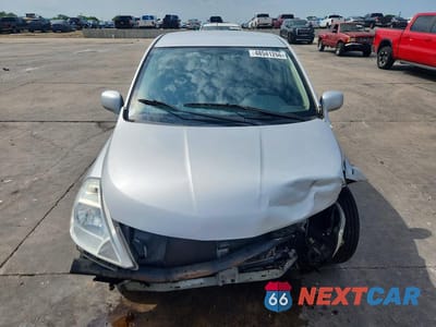Piąte zdjęcie samochodu w środku: 2010 NISSAN VERSA 1.8 S VIN:3N1BC1CP4AL366503 - miniatura