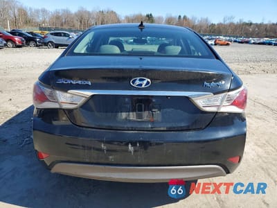 Zdjęcie 6 z 11 samochodu: 2012 HYUNDAI SONATA HYBRID BASE VIN:KMHEC4A40CA042278 - miniatura