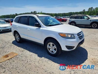 Czwarte zdjęcie samochodu z boku: 2012 HYUNDAI SANTA FE VIN:5XYZGDAB0CG098844 - miniatura