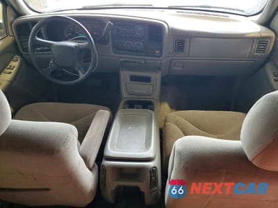 Zdjęcie 8 z 12 samochodu: 2000 GMC NEW SIERRA C1500 VIN:2GTEC19T8Y1124159 - miniatura