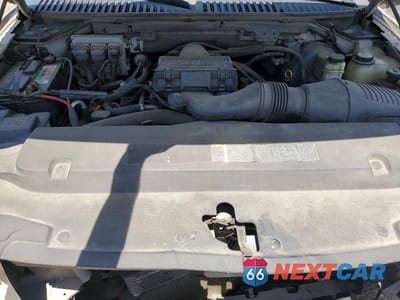 Zdjęcie 11 z 12 samochodu: 2005 FORD EXPEDITION XLT VIN:1FMPU16575LA81740 - miniatura