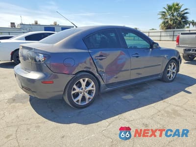 Trzecie zdjęcie samochodu z tyłu: 2007 MAZDA 3 S VIN:JM1BK324871618675 - miniatura