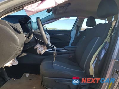 Zdjęcie 7 z 12 samochodu: 2021 HYUNDAI SONATA SE VIN:5NPEG4JA4MH100269 - miniatura