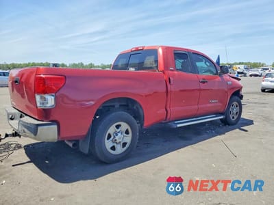 Trzecie zdjęcie samochodu z tyłu: 2013 TOYOTA TUNDRA DOUBLE CAB SR5 VIN:5TFRY5F1XDX135951 - miniatura