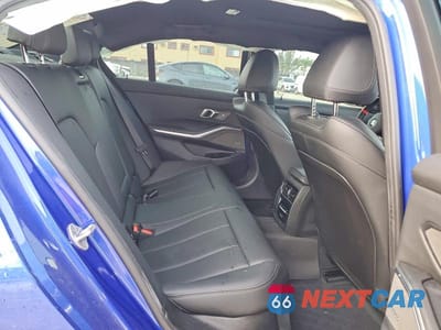 Zdjęcie 10 z 12 samochodu: 2025 BMW M340I VIN:3MW59FT06S8E93859 - miniatura