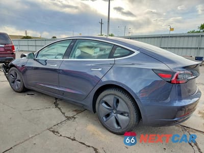 Drugie zdjęcie samochodu z przodu: 2018 TESLA MODEL 3 VIN:5YJ3E1EA8JF051769 - miniatura