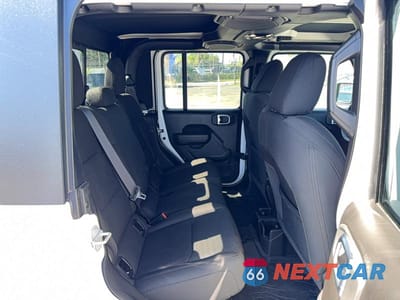 Zdjęcie 6 z 14 samochodu: 2023 JEEP GLADIATOR SPORT VIN:1C6HJTAG4PL564716 - miniatura