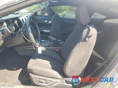 Zdjęcie 7 z 13 samochodu: 2019 FORD MUSTANG VIN:1FA6P8TH3K5200095 - miniatura