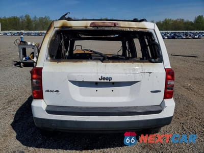 Zdjęcie 6 z 12 samochodu: 2012 JEEP PATRIOT LATITUDE VIN:1C4NJRFB0CD538081 - miniatura