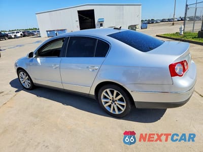 Drugie zdjęcie samochodu z przodu: 2006 VOLKSWAGEN PASSAT 2.0T LUXURY VIN:WVWEK73C16P091486 - miniatura