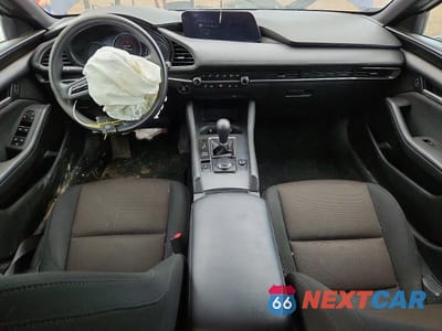 Zdjęcie 8 z 13 samochodu: 2020 MAZDA 3 GX VIN:JM1BPAK76L1158684 - miniatura