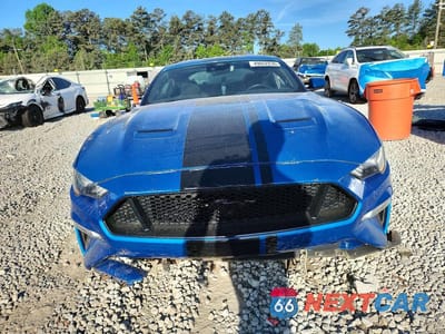 Piąte zdjęcie samochodu w środku: 2021 FORD MUSTANG GT VIN:1FA6P8CF0M5152704 - miniatura