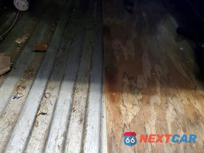 Zdjęcie 10 z 11 samochodu: 2002 CHEVROLET SILVERADO K1500 VIN:1GCEK14V52Z106941 - miniatura