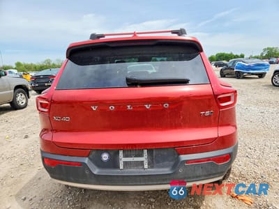 Zdjęcie 6 z 13 samochodu: 2019 VOLVO XC40 T5 MOMENTUM VIN:YV4162UK0K2138264 - miniatura
