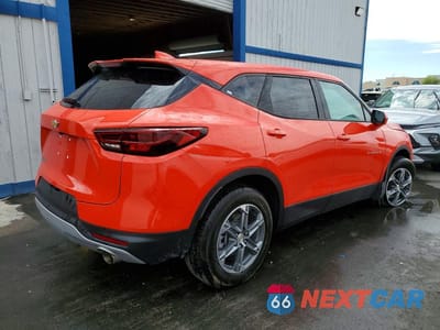 Trzecie zdjęcie samochodu z tyłu: 2026 CHEVROLET BLAZER 2LT VIN:3GNKBCR42TS145006 - miniatura