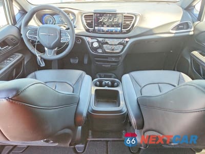 Zdjęcie 8 z 14 samochodu: 2026 CHRYSLER PACIFICA SELECT VIN:2C4RC1BG6TR196941 - miniatura