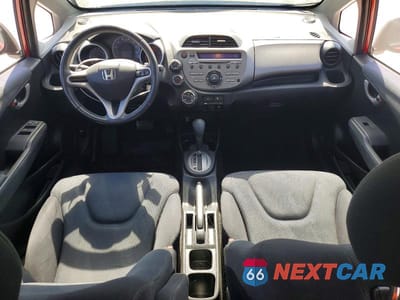 Zdjęcie 8 z 12 samochodu: 2009 HONDA FIT SPORT VIN:JHMGE88459S036627 - miniatura