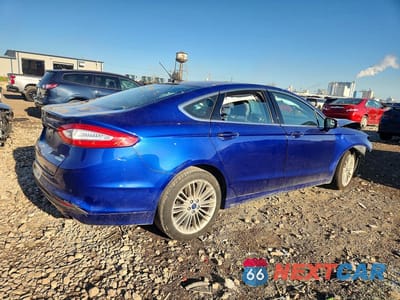 Trzecie zdjęcie samochodu z tyłu: 2016 FORD FUSION SE VIN:3FA6P0HD2GR213142 - miniatura