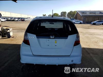 Zdjęcie 6 z 12 samochodu: 2012 HONDA FIT SPORT VIN:JHMGE8H52CC015728 - miniatura