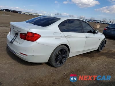 Trzecie zdjęcie samochodu z tyłu: 2012 BMW 328 I VIN:WBA3A5C53CF349554 - miniatura