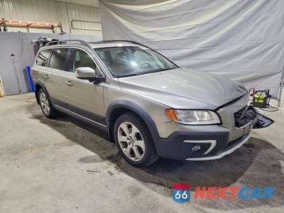 Czwarte zdjęcie samochodu z boku: 2015 VOLVO XC70 T6 PREMIER+ VIN:YV4902NC6F1194295 - miniatura