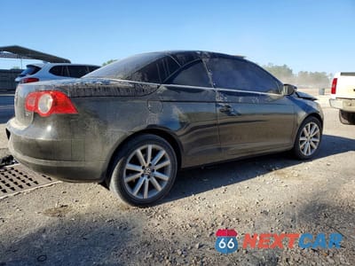 Trzecie zdjęcie samochodu z tyłu: 2011 VOLKSWAGEN EOS KOMFORT VIN:WVWBA7AH2BV001983 - miniatura