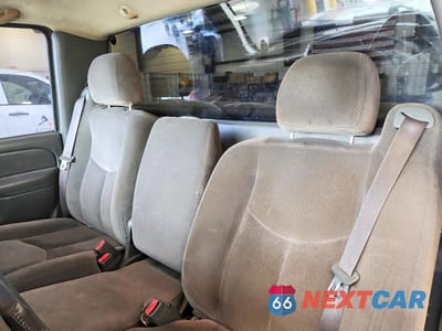 Zdjęcie 10 z 13 samochodu: 2004 GMC NEW SIERRA C1500 VIN:1GTEC14T24Z207403 - miniatura