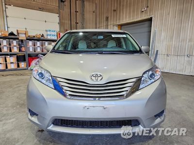 Piąte zdjęcie samochodu w środku: 2016 TOYOTA SIENNA LE VIN:5TDJK3DC6GS138198 - miniatura