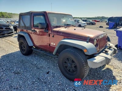 Czwarte zdjęcie samochodu z boku: 2008 JEEP WRANGLER X VIN:1J4FA24188L508176 - miniatura