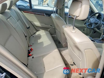 Zdjęcie 10 z 12 samochodu: 2009 MERCEDES-BENZ C 300 4MATIC VIN:WDDGF81X69F249197 - miniatura