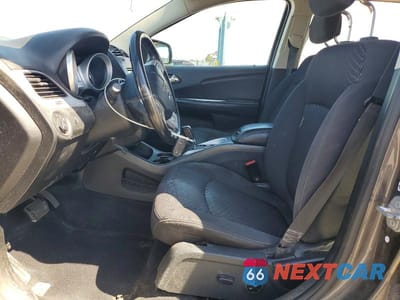 Zdjęcie 7 z 13 samochodu: 2017 DODGE JOURNEY SXT VIN:3C4PDCBG3HT677511 - miniatura