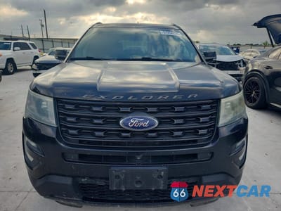 Piąte zdjęcie samochodu w środku: 2016 FORD EXPLORER SPORT VIN:1FM5K8GT3GGB11203 - miniatura
