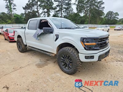 Czwarte zdjęcie samochodu z boku: 2024 FORD F150 XLT VIN:1FTFW3L5XRFB95519 - miniatura