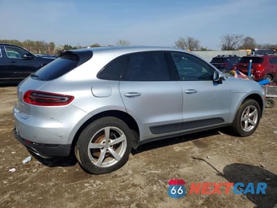 Trzecie zdjęcie samochodu z tyłu: 2018 PORSCHE MACAN VIN:WP1AA2A50JLB12030 - miniatura