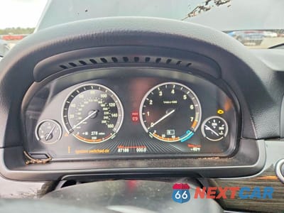 Zdjęcie 9 z 11 samochodu: 2013 BMW 550 I VIN:WBAFR9C57DC271604 - miniatura